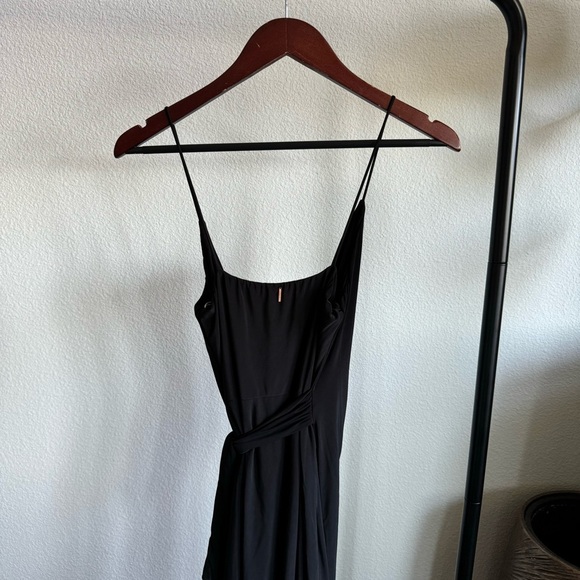 Misa‎ Los Angeles Black Veronika Wrap Maxi Dress Size XS NWT - Picture 8 of 10